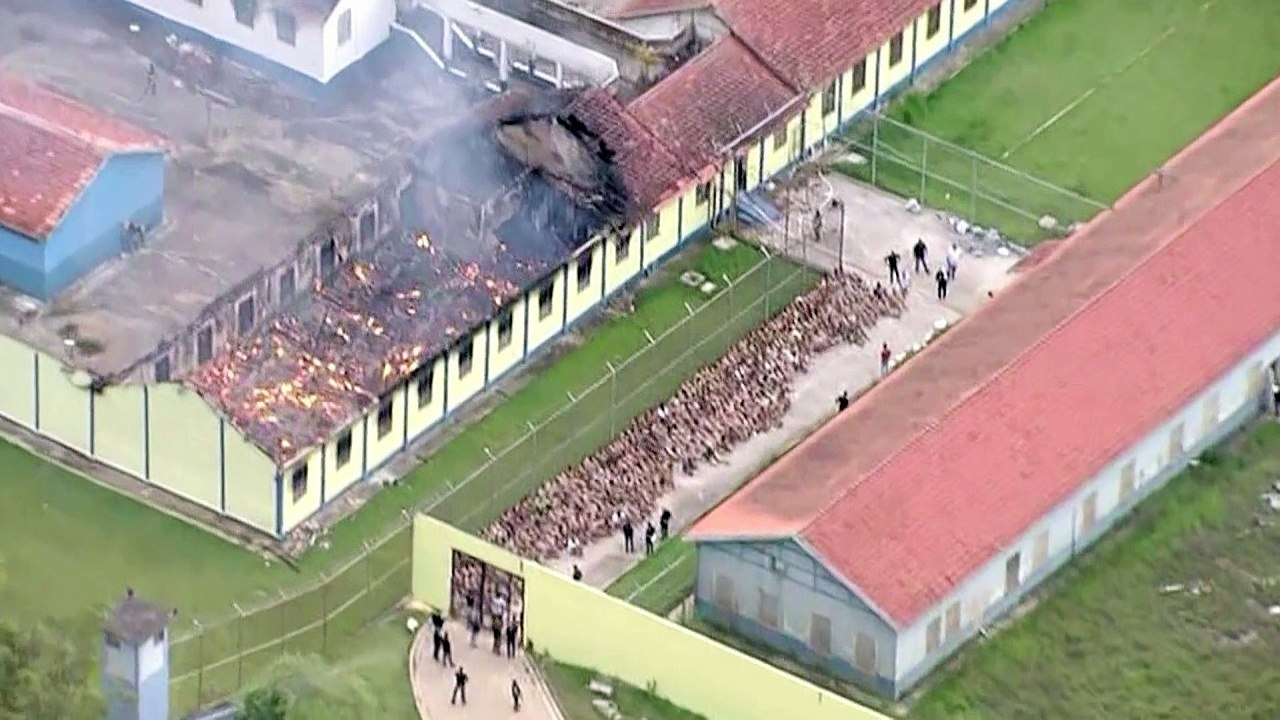 Nach Blutbad in Gefängnis: Häftlinge in Brasilien auf der Flucht