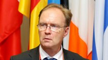 Reino Unido: embaixador britânico na União Europeia demite-se do cargo