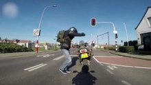 Танцующий байкер