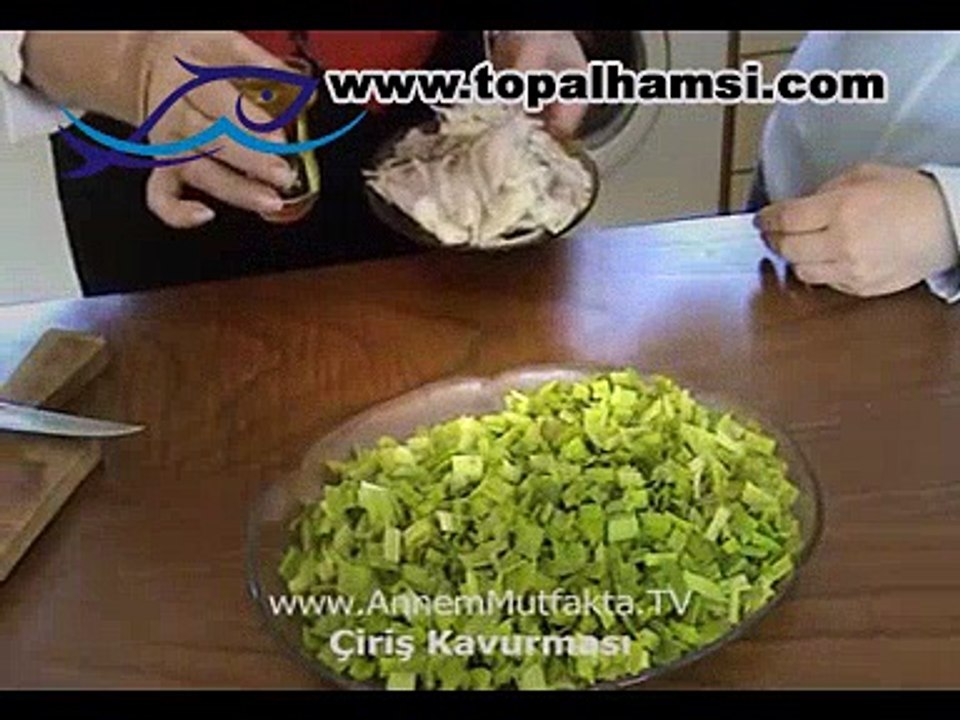 Çiriş Otu Kavurması - Karadeniz Yöresi Yemekleri | www.topalhamsi.com