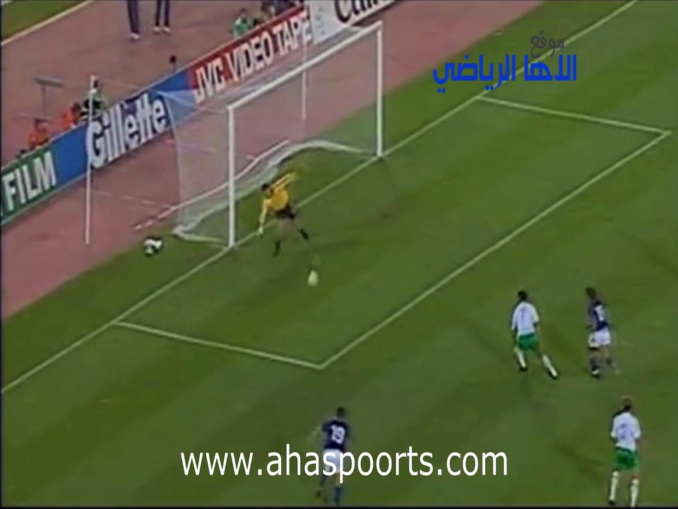 اهداف مباراة ايطاليا و ايرلندا 1-0 ربع نهائي كا...