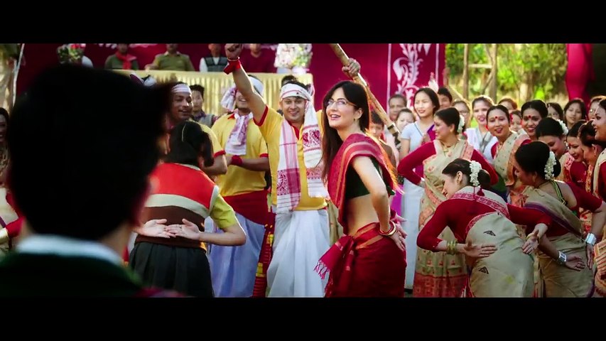 Jagga Jasoos _ The Official Trailer _ In Cinemas April 7, 2017-zBobLhXFBio