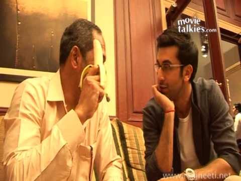 Peeling pleasure: Nana goes bananas with Ranbir!!