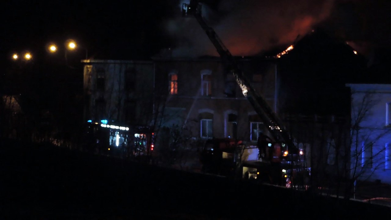 Une maison entièrement détruite par un incendie à Fontaine-L'Evêque