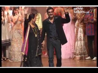 Yuvika Chaudary at the B&D Hair and Make up Fashion Week 2010 Finale