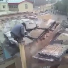 ACEMİ KAYNAKÇI BAKIN NE YAPTI