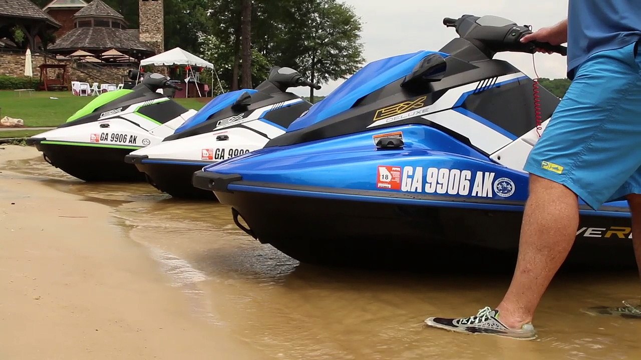 2017 Boat Buyers Guide: Yamaha EX Series