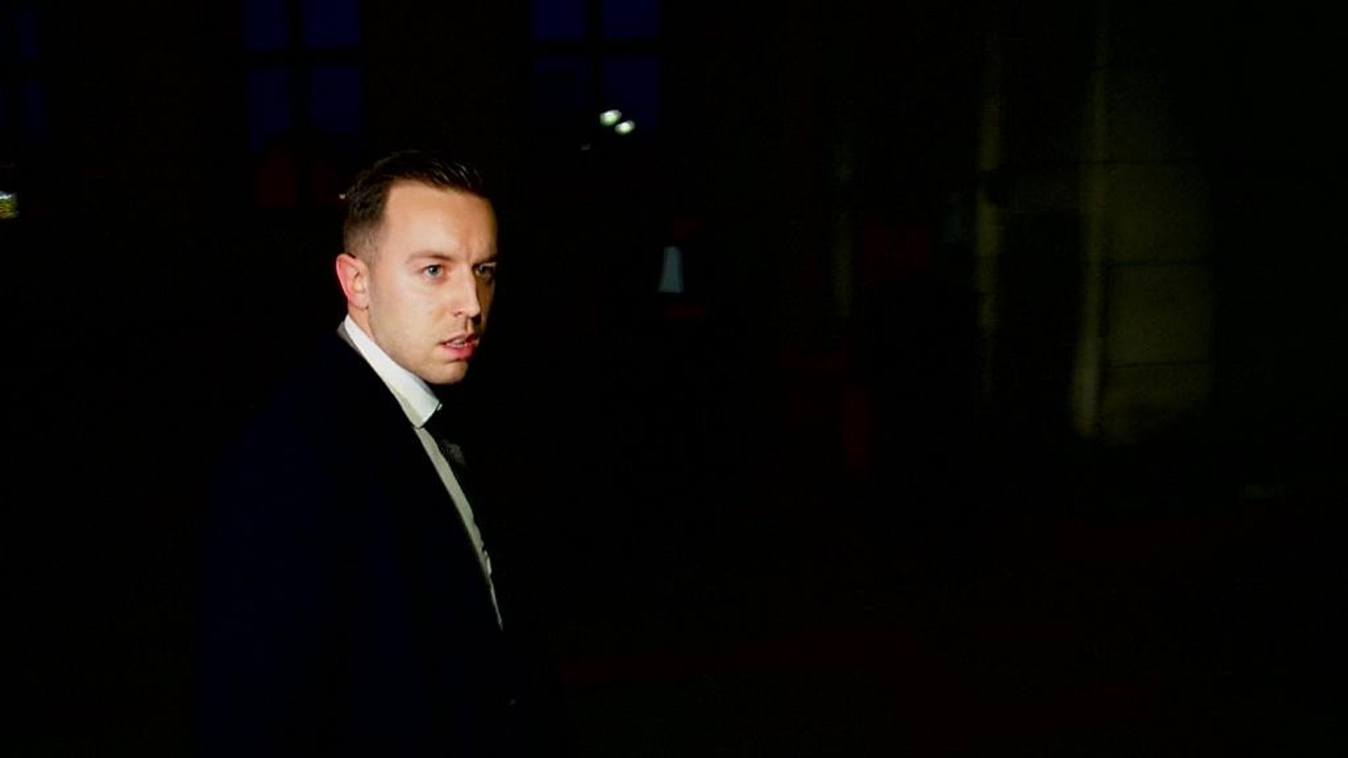 ⁣Паризький суд покарав англійських футбольних фанів за расизм