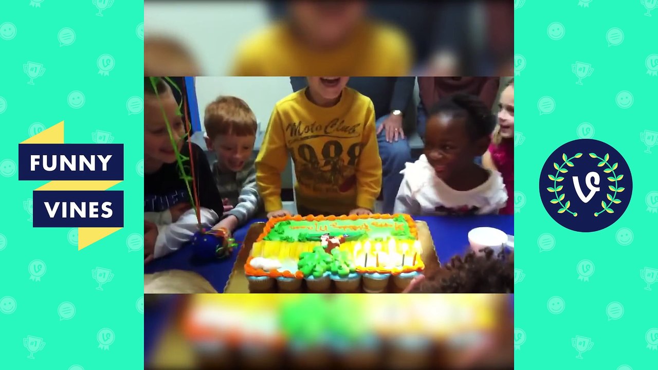 Try Not To Laugh Challenge   Funny Vines 2016 (2)