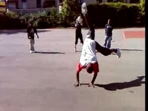 danceurs du 12-25 alias lil dance