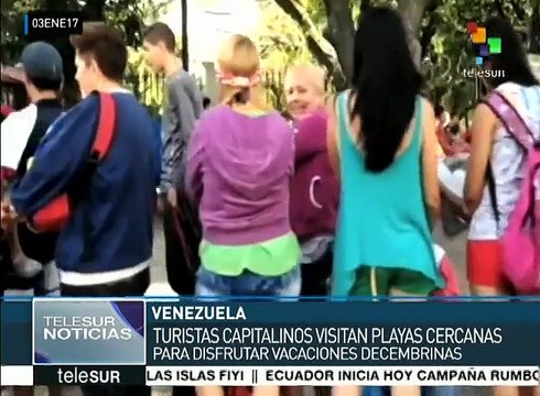 Venezolanos disfrutan de las playas nacionales en temporada decembrina
