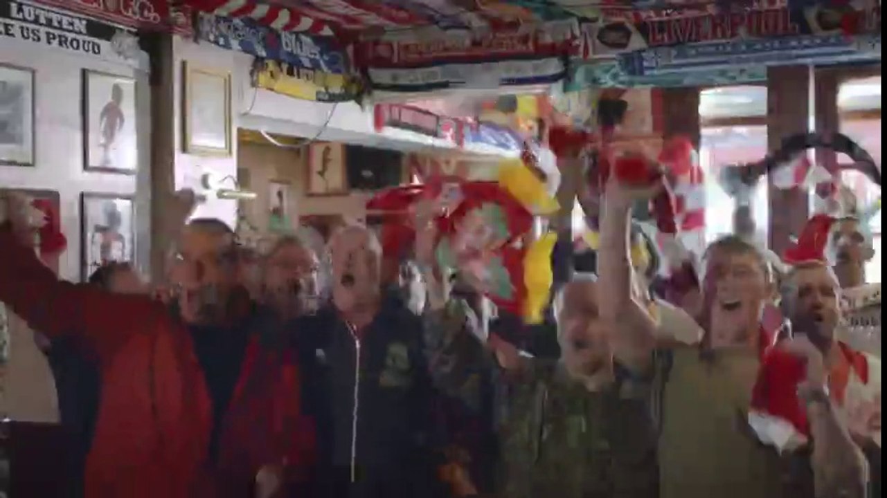 Liverpool Taraftarından Samanyolu Şarkısı