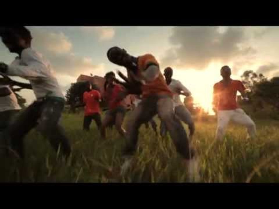 BEBI PHILIP feat. VETCHO LOLAS - EN ORANGE POUR LA VICTOIRE