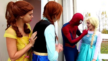 Frozen Elsa REVEALS Spidermans UNDERWEAR! w/ Joker Maleficent Spidergirl TOYS! Superheroe