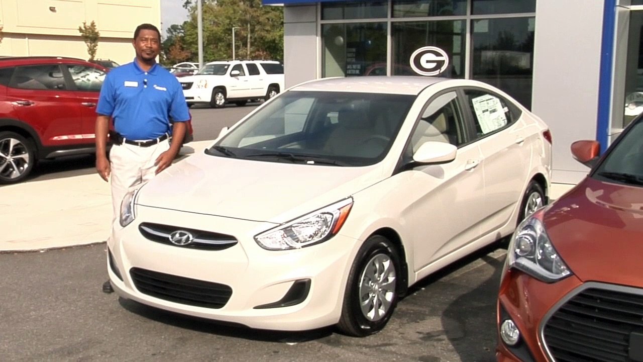2016 Hyundai Accent, Exterior Styling & Storage - Hyundai of Athens, GA