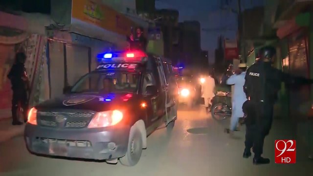 Police encounter in Lyari town area, Karachi 4 -01-2017 - 92NewsHD