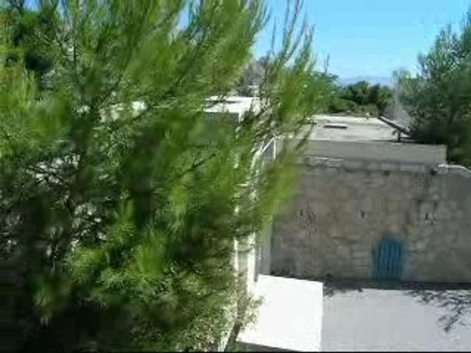 Visite du centre de Niolon