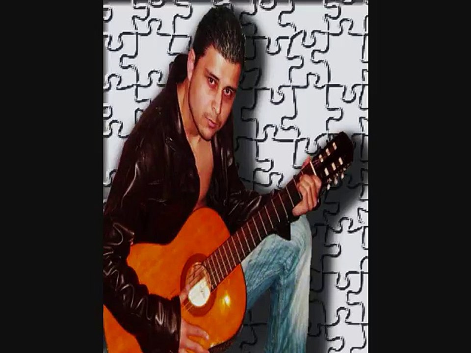 FERDİ TAYFUR BENZERİ BİR SESS