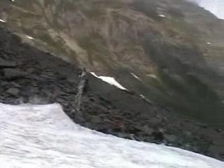 720° à ski sur un petit saut