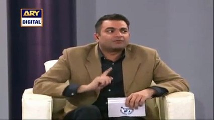 See The Reaction Of Imran Khan On Atif Aslam Fan Followoing
