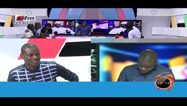 REPLAY - ACTUALITÉS INTERNATIONALES avec MAMADOU NDIAYE dans Yeewu Leen du 04 Janvier 2017