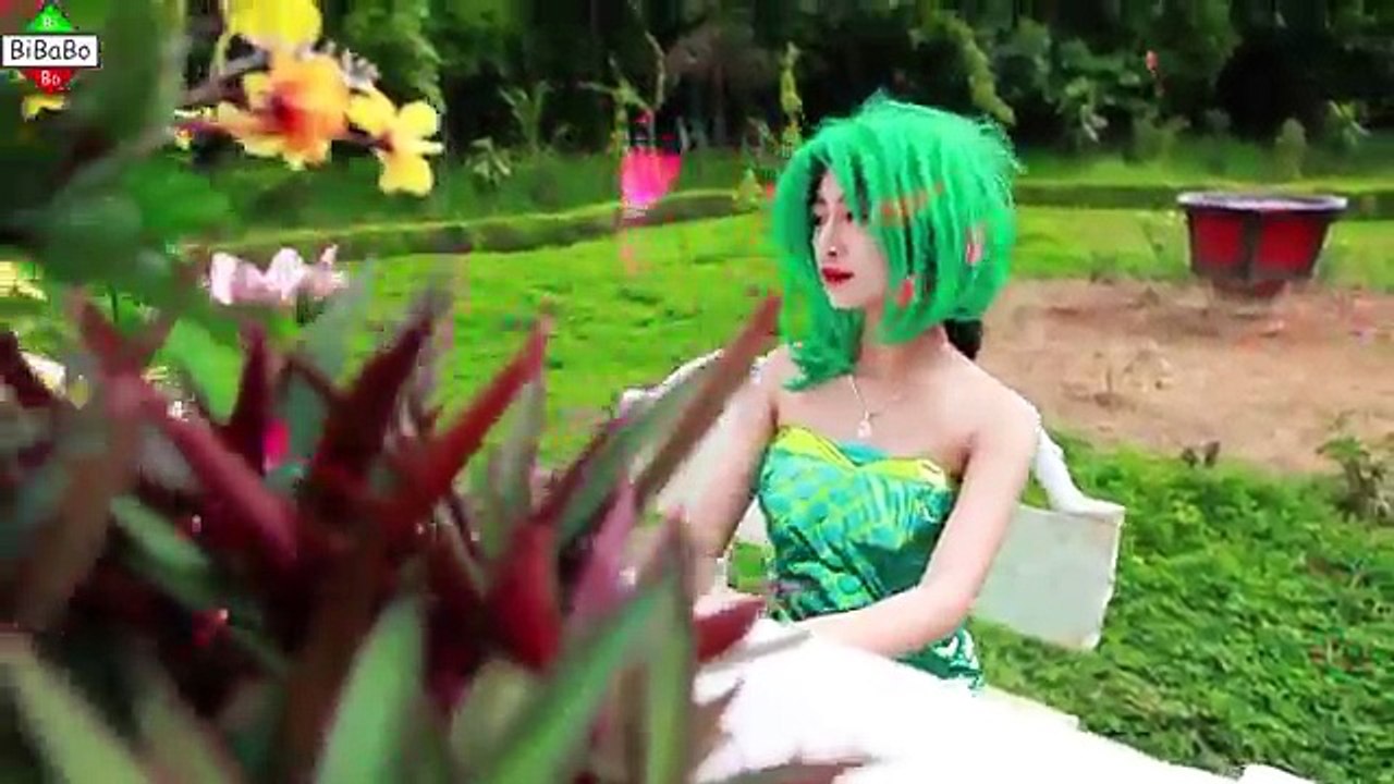 Spiderman KISS Mermaid Frozen Elsa Nerf Guns Joker and Harley Quinn Superhero fun