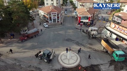 KOCASİNAN BELEDİYESİ YENİ MAHALLE MEYDANINDA GÖRSEL ŞÖLEN SUNUYOR