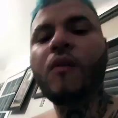 Farruko Le Manda Mensaje Alentador A Derek Hugo.