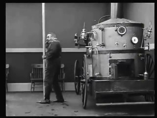 Charlie Chaplin - The Fireman (1916)