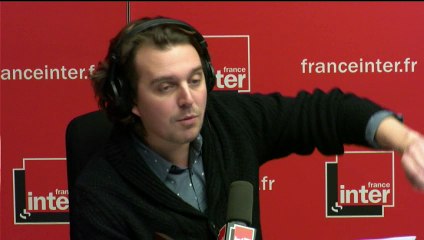 Macron, The Voice 2017 - Si tu écoutes le sketch