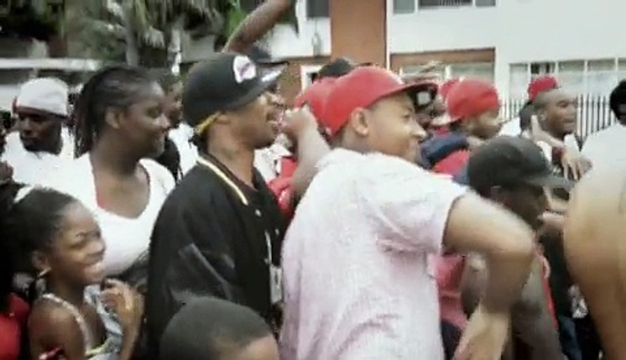 Waka Flocka Hard in Da Paint (Official Video)