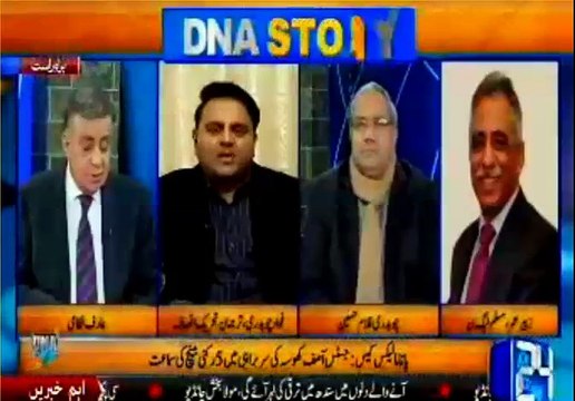 Mujhe Maryam Bibi se Hamdardi hai ke bure waqt mein Zubair sahab jo unke liye kaam kerte hain woh bhi sath chor gaye - Fawad Ch grills Zubair Umer in live show