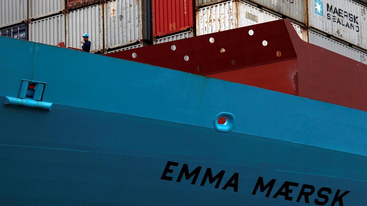 Reisen online buchen - auch für Container