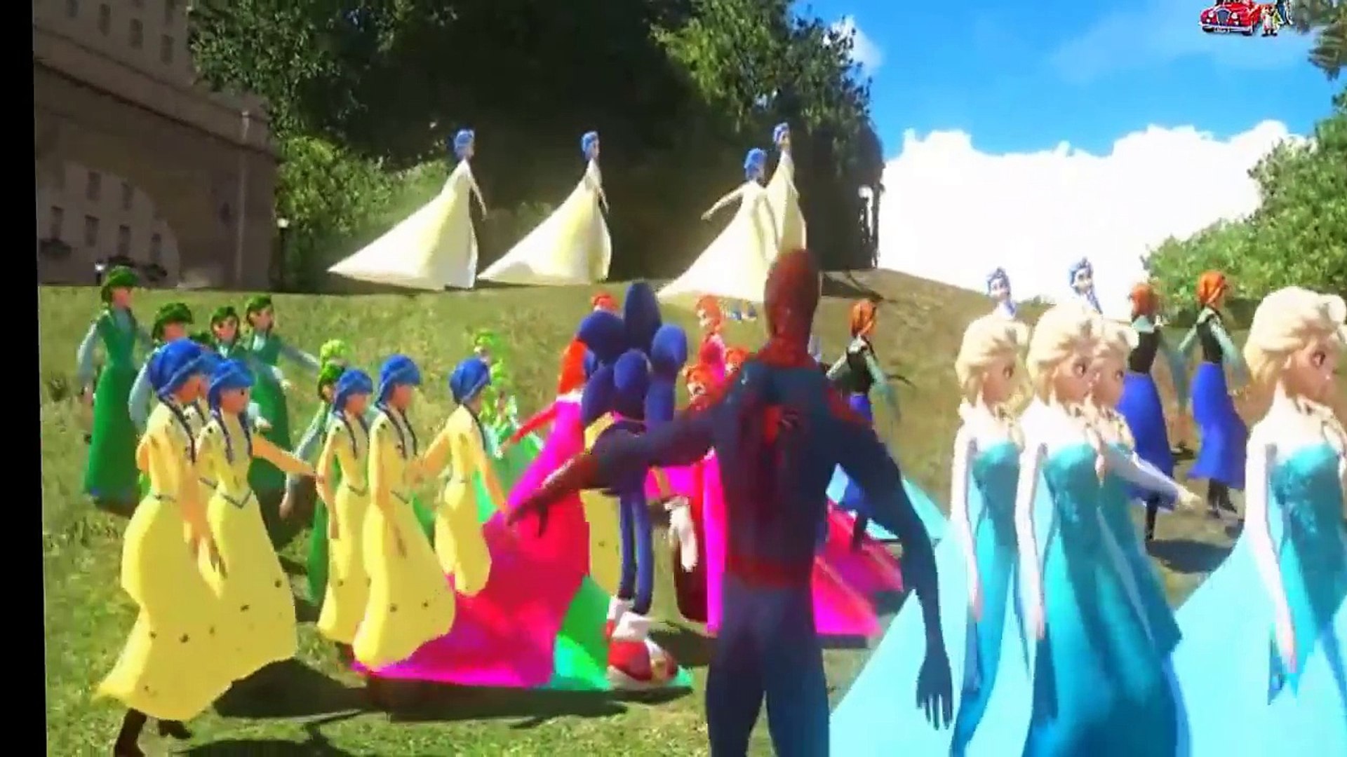 ⁣diversión del hombre araña y la princesa Elsa en el parque animación infantil más reciente