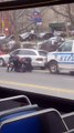 Polémique aux Etats Unis: Des policiers accusés de violence envers un homme à terre menotté