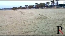 Imbecilli di Capodanno a Barletta: residui dei botti sulla spiaggia