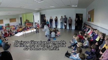 Inauguration du banc de l'amitié