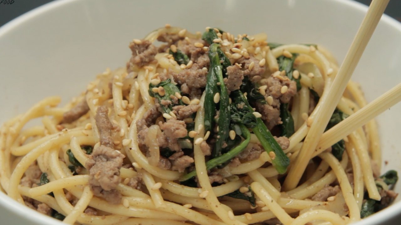How to Make 15-Minute Lazy Noodles – Full Recipe