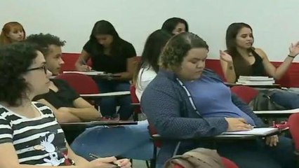 Termina amanhã o prazo de renovação do FIES