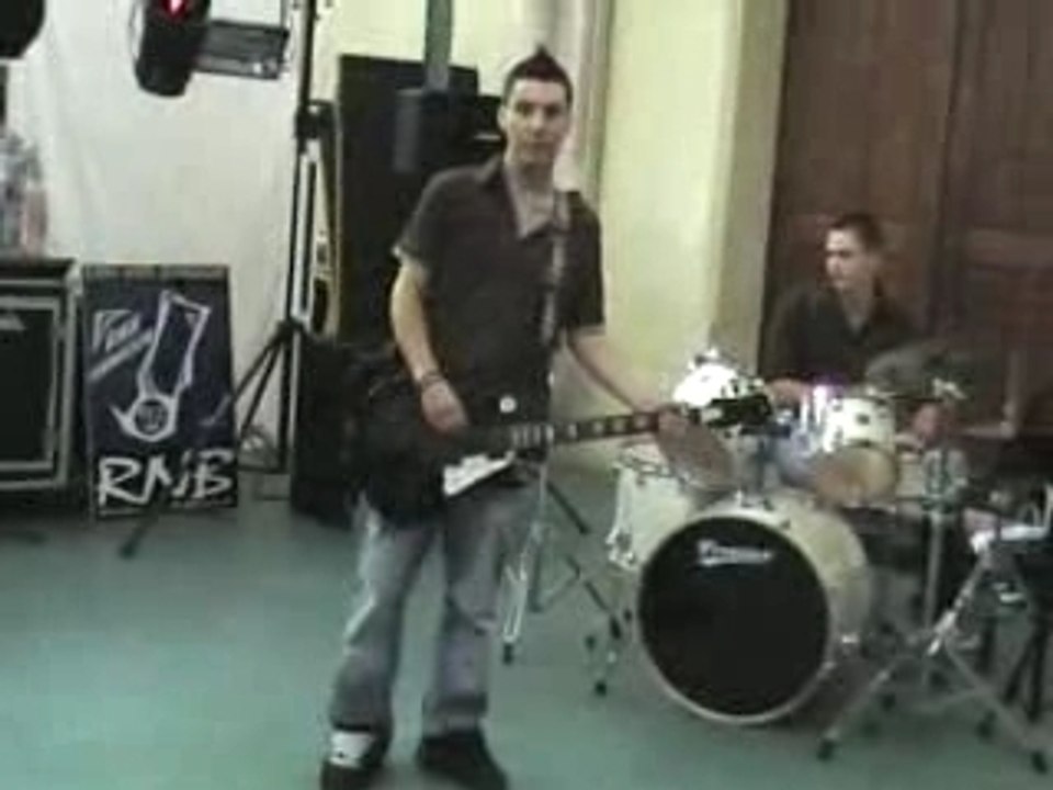 Kyanis live Macabre!