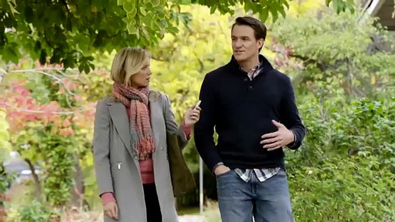 Preview Love at First Glance Hallmark Movie 2017 trailer - Vídeo