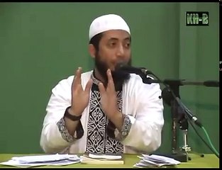 Dosa Besar Ke-53 Memakai Sutra dan Emas Bagi Laki-Laki_03