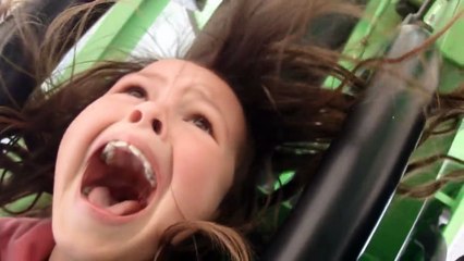 Girl Freaks Out on Scary Amusement Park Ride!