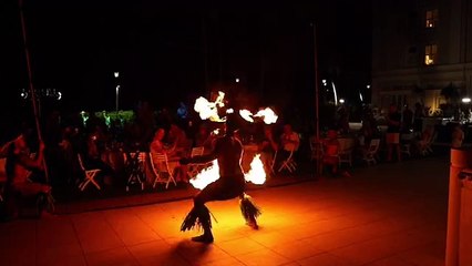 Maohi Nui Fire Knife Dance Waikiki Sheraton Moana Chief Tui