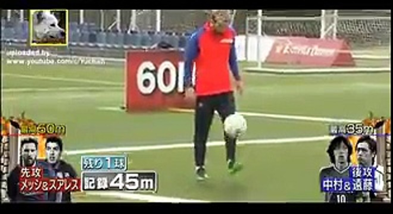Lionel Messi et Luis Suarez enchaînent les passes de 50 mètres à la télévision japonaise
