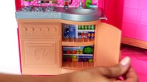 Barbie Glam Camper van RV fun toys review - Barbie kitchen, Swimming pool, Bathroom