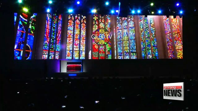 Samsung, LG unveil new Super Ultra HD TVs at CES 2017