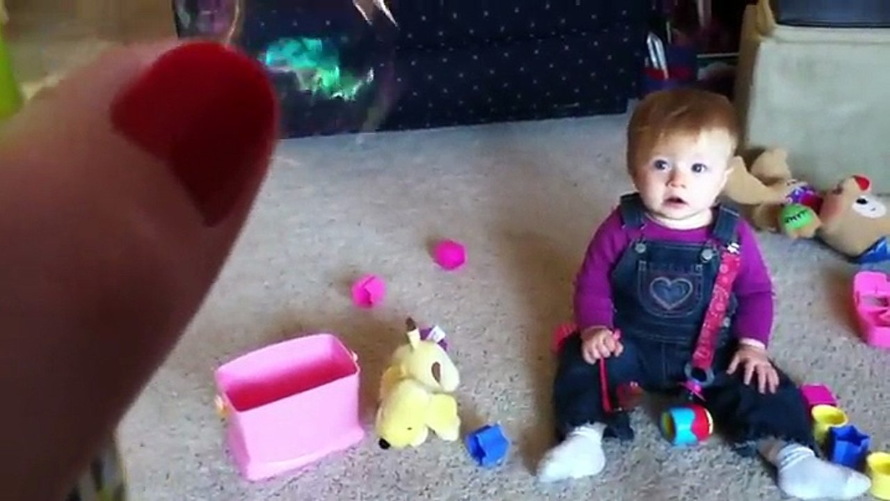 Hysterical bubbles