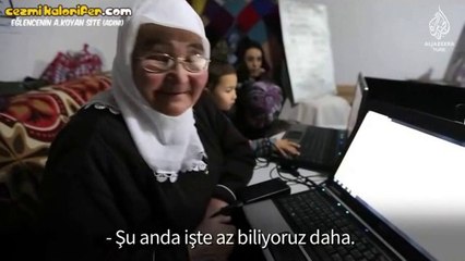 Habitat Derneği Gönüllüsü Güzel İnsanın Köylü Teyzelerimize İnternetin ve Bilgisayarı Öğretmesi