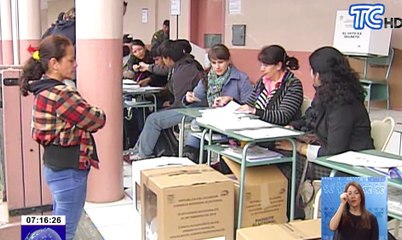 Licencia para Glas y CNE da plazo para encuestadoras